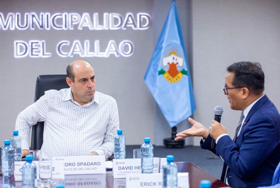 ATU Y EL CALLAO ACUERDAN LLEGADA DEL METROPOLITANO Y DEL CORREDOR ROJO AL PRIMER PUERTO