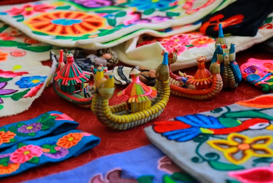 EXPORTACIÓN DE ARTESANÍAS PERUANAS DE ENERO A NOVIEMBRE 2025 SUPERÓ LOS US$ 37 MILLONES