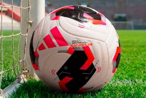 1190 SPORTS GARANTIZA QUE LA LIGA 1 NO SE POSTERGARÁ Y PONE FECHA LÍMITE PARA EL PAGO A LOS CLUBES