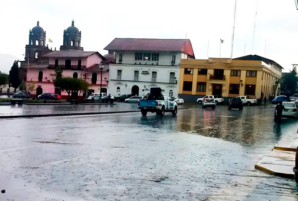 DEFENSA NACIONAL DEL GOBIERNO REGIONAL DE CAJAMARCA REALIZA LABORES DE PREVENCIÓN ANTE LLUVIAS INTENSAS EN LA REGIÓN