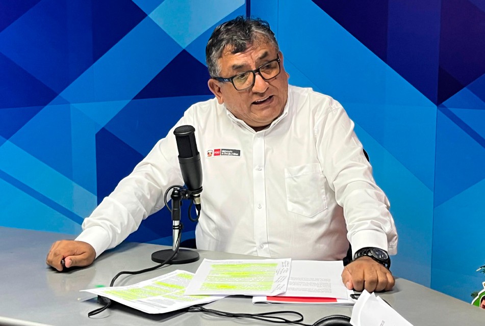 DU SOBRE PETROPERÚ NO ES PRIVATIZACIÓN, SINO UNA REORGANIZACIÓN NECESARIA