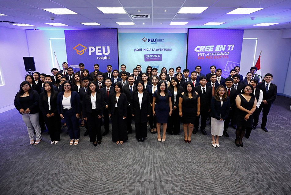 JÓVENES DE LIMA Y REGIONES SE PREPARAN PARA LIDERAR EL SECTOR TELECOMUNICACIONES EN EL PROGRAMA DE EXTENSIÓN UNIVERSITARIA DEL OSIPTEL