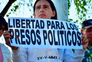 EN MENOS DE UN DÍA EXCARCELAN A MÁS DE 100 PRESOS POLÍTICOS EN VENEZUELA