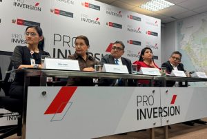 MEF Y MINEM: PETROPERÚ NO SERÁ PRIVATIZADA Y SE GARANTIZA EL NORMAL ABASTECIMIENTO DE COMBUSTIBLES A NIVEL NACIONAL
