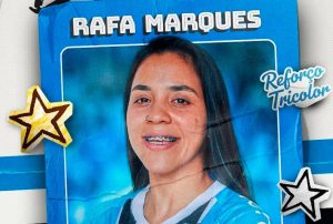 BRASILEÑA RAFA MARQUES FICHÓ POR GREMIO