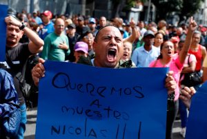 ATAQUE AÉREO DE EE. UU. SACUDIÓ CARACAS Y AGRAVÓ TENSIÓN POLÍTICA EN VENEZUELA