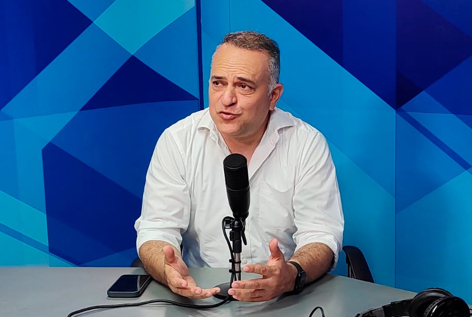 BOBADILLA DEMANDA PRUDENCIA ANTE CRISIS PRESIDENCIAL PARA SALVAGUARDAR INVERSIONES Y EL PROCESO ELECTORAL