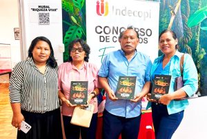 INDECOPI ENTREGA EJEMPLARES DE CUENTOS ESCRITOS POR NIÑOS MATSIGENKA PARA FORTALECER LA EDUCACIÓN INTERCULTURAL EN MADRE DE DIOS