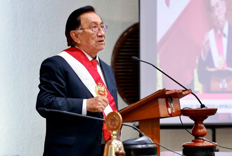 ROSA BARTRA: ELECCIÓN DEL PRESIDENTE BALCÁZAR FUE UNA “REPARTIJA DE PODER” DEL CONGRESO