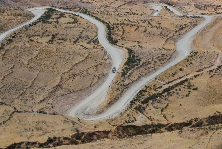 DENUNCIAN QUE EN EL CORREDOR MINERO DEL SUR Y ZONAS DEL NORTE COMO HUALGAYOC HAY CANDIDATOS QUE ESTÁN SIENDO BENEFICIADOS POR LA MINERÍA ILEGAL