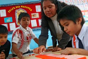 CANDIDATO A DIPUTADO DIEGO LA ROSA APUESTA POR LA EDUCACIÓN COMO BASE DE SU GESTIÓN POR PRIMERO LA GENTE