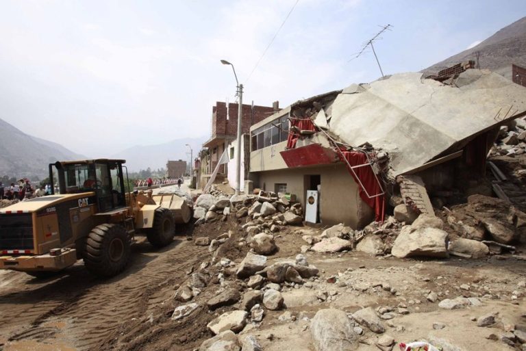 GOBIERNOS INVIERTEN POCO EN LA PREVENCIÓN DE DESASTRES NATURALES