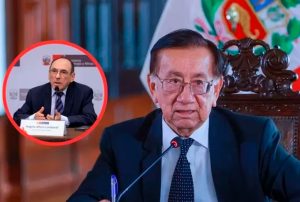 PRESIDENTE BALCÁZAR RATIFICA CONFIANZA EN MINISTRO ALFARO: "ES UN ASUNTO FAMILIAR DE MUCHOS AÑOS"