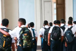 CRISIS ENERGÉTICA: CERCA DE 6 MIL COLEGIOS PRIVADOS EN LIMA Y CALLAO MANTIENE CLASES DE MODO PRESENCIAL