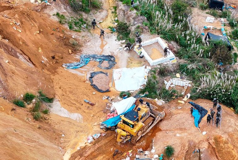 “ES NECESARIO ERRADICAR LA MINERÍA ILEGAL QUE DESTRUYE EL AMBIENTE EN CHUGUR, HUALGAYOC, SINCHAO Y EL TINGO”
