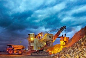 SNMPE: MODIFICACIONES DEL CONGRESO A LEY GENERAL DE MINERÍA PONE EN RIESGO MINERÍA FORMAL