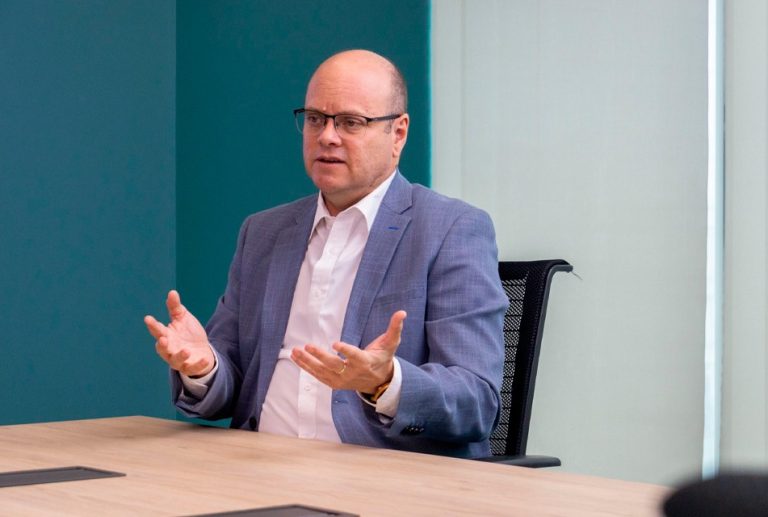 IIMP: PERÚ BUSCA RECUPERAR EL "TOP 10" DE INVERSIÓN MINERA TRAS CAER 30 PUESTOS EN RANKING GLOBAL