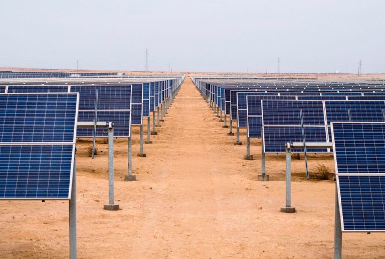 PRODUCCIÓN ELÉCTRICA NACIONAL CRECIÓ IMPULSADA POR ENERGÍAS RENOVABLES NO CONVENCIONALES EN FEBRERO DE 2026