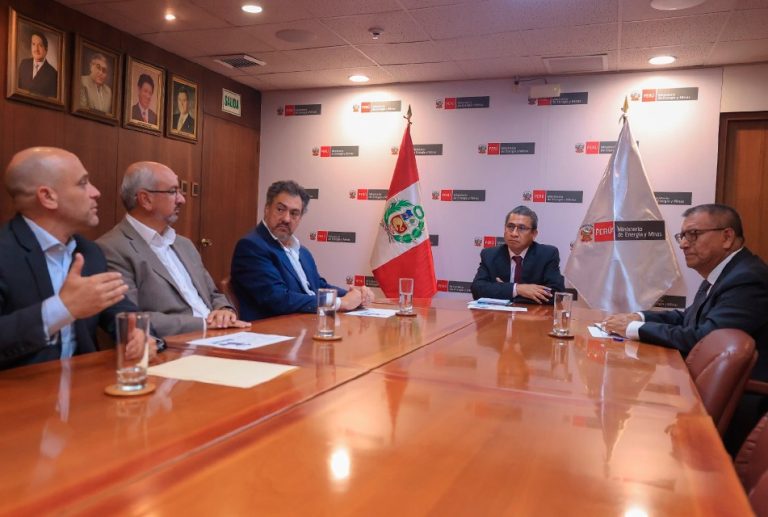 MINEM REAFIRMA COMPROMISO PARA MASIFICAR EL ACCESO AL GAS NATURAL EN REGIONES DEL CENTRO Y SUR PERUANO