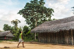 AMAZONÍA PERUANA SE QUEDA SIN JÓVENES: MIGRACIÓN DEJA COMUNIDADES ENVEJECIDAS Y VULNERABLES, ADVIERTE ECOLOGISTA DAVID LANDA