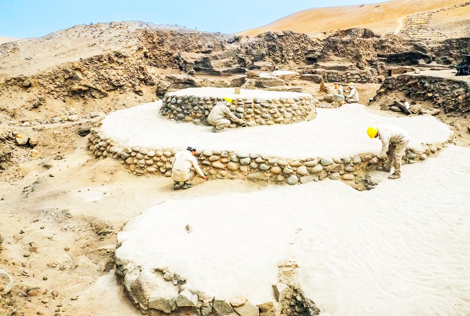 HALLAZGO EN CARAL: DESCUBREN OBSERVATORIO ASTRONÓMICO DE 5.000 AÑOS EN ÁSPERO, ANTIGUA CIUDAD PESQUERA, EN BARRANCA