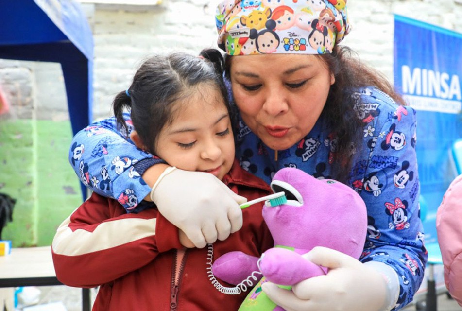 PERÚ CONMEMORA EL DÍA NACIONAL DE LA PROMOCIÓN Y PROTECCIÓN BUCAL INFANTIL CON ACCIONES DE PREVENCIÓN A NIVEL NACIONAL