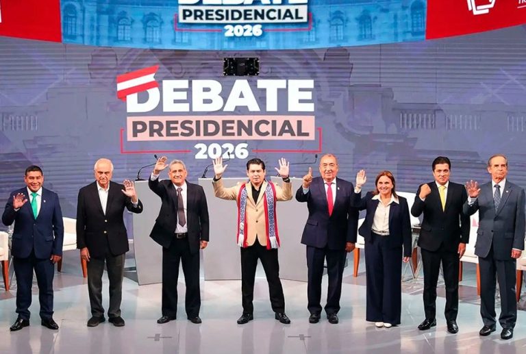 REDES SOCIALES Y MEDIOS DIGITALES JUGARÁN UN ROL DECISIVO EN EL TRAMO FINAL