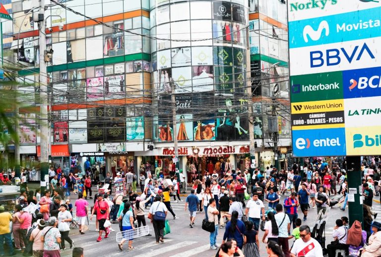 CRISIS ELECTORAL 2026 GOLPEA LAS VENTAS EN GAMARRA Y PONE EN RIESGO S/600 MILLONES, ADVIERTE SUSANA SALDAÑA