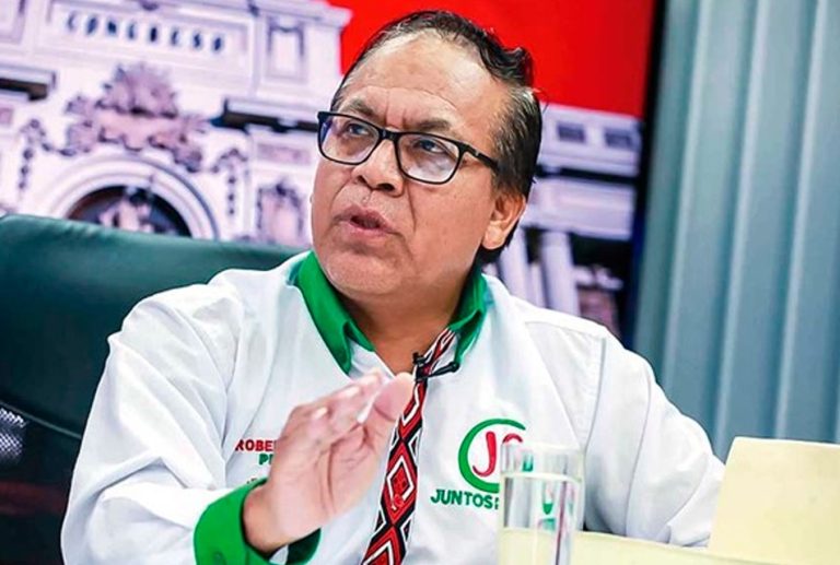 9 DE CADA 10 ECONOMISTAS CONSIDERAN DESFAVORABLES LAS PROPUESTAS ECONÓMICAS Y DE SEGURIDAD DE JUNTOS POR EL PERÚ