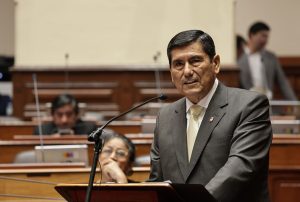 VOTO DE CONFIANZA: PREMIER ARROYO PRESENTA CIFRAS OPERATIVAS, PERO DEJA VACÍOS EN ESTRATEGIA CONTRA MINERÍA ILEGAL Y TRATA DE PERSONAS