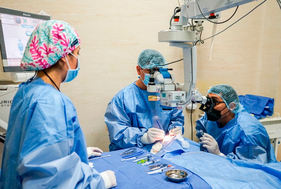 ESSALUD OPERA A 10 878 ASEGURADOS EN LA PRIMERA FASE DE LA «MARATÓN QUIRÚRGICA 2026»