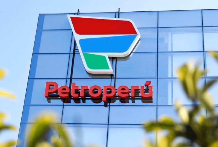 PETROPERÚ ES UNA EMPRESA VIABLE, GESTIONADA POR EL SECTOR PRIVADO, SEÑALA CANDIDATO DE FUERZA POPULAR