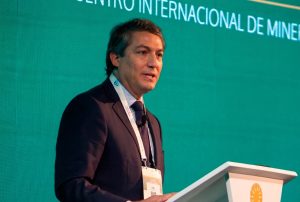 DIEGO ORTEGA EN XVI SIMPOSIO: "EL PERÚ DEBE PASAR DE LA CONVERSACIÓN A LA ACCIÓN PARA FORTALECER LA SOSTENIBILIDAD Y COMPETITIVIDAD DEL SECTOR MINERO”