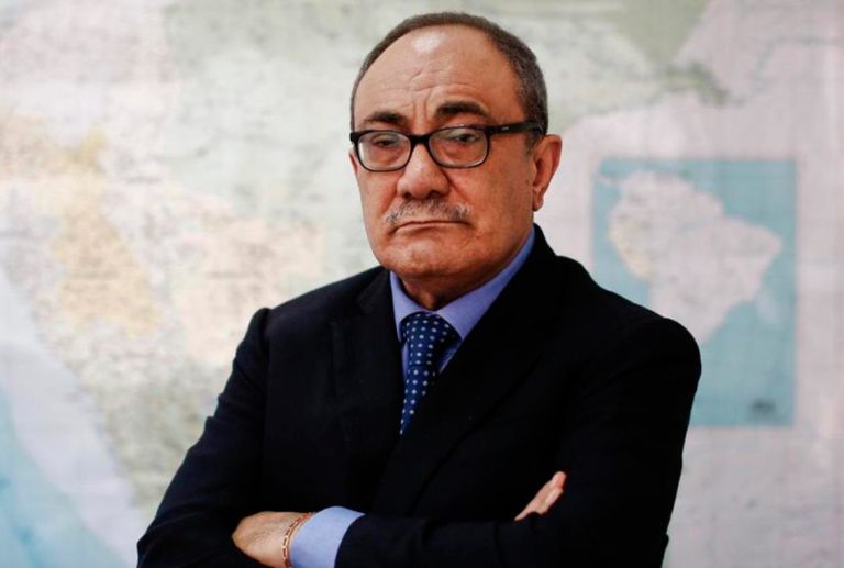 EXMINISTRO IDEL VEXLER RESPALDA PEDIDO DE CRÉDITO SUPLEMENTARIO PARA BECAS Y REINGENIERÍA DEL PRONABEC