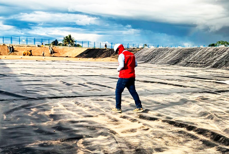 RIESGO DE COLAPSO COMPROMETE INFRAESTRUCTURA DE OBRA DE AGUA POTABLE EN RIOJA