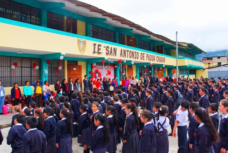 SESENTA Y UN AÑOS FORJANDO FUTURO: I.E. SAN ANTONIO DE PADUA DE CHUGUR CELEBRA ANIVERSARIO RUMBO A LA MODERNIDAD