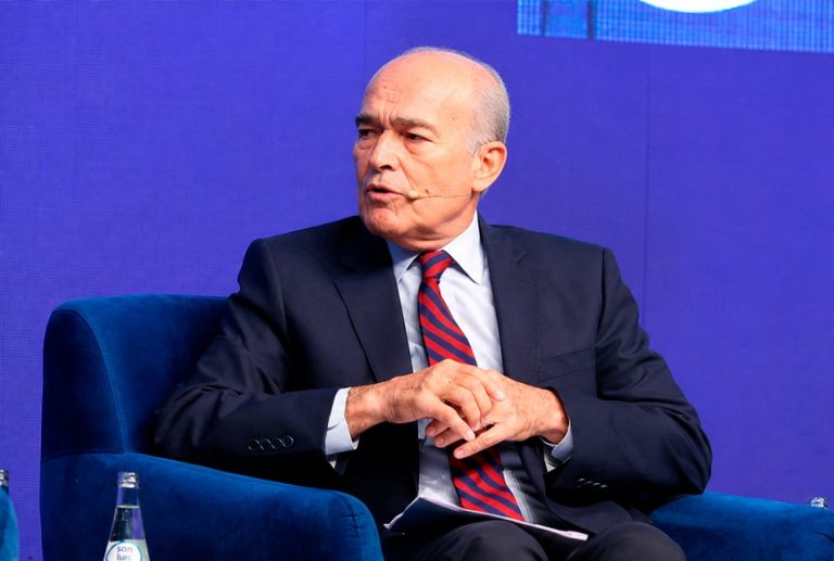 CONGRESO MUNDIAL DE MINERÍA 2026: ROQUE BENAVIDES PROPONE CREAR LA “HERMANDAD DEL AGUA” MEDIANTE RESERVORIOS ALTOANDINOS