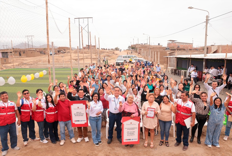 TRUJILLO: DOS EMBLEMÁTICOS MERCADOS LOGRAN SU TÍTULO DE PROPIEDAD TRAS MÁS DE UNA DÉCADA DE ESPERA