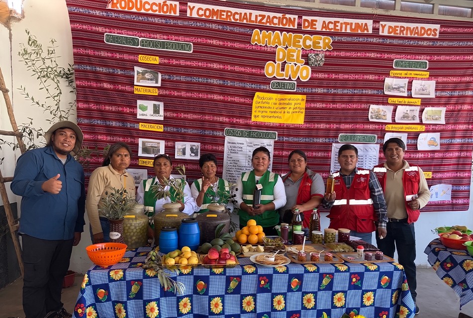 TACNA: INVIERTEN S/2.4 MILLONES PARA DESARROLLAR CAPACIDADES PRODUCTIVAS Y EMPRENDIMIENTOS RURALES EN LA YARADA LOS PALOS