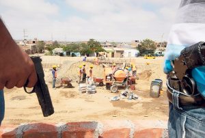 CRIMEN ORGANIZADO AVANZA EN PERÚ: FENATRACC LIDERA RED DE EXTORSIÓN EN CONSTRUCCIÓN CIVIL CON NEXOS POLÍTICOS, SEGÚN EXPERTO JAIME ANTEZANA