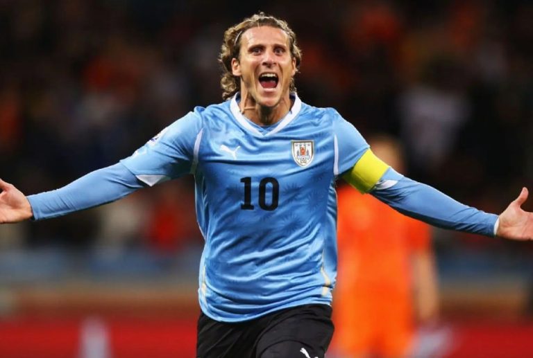 DIEGO FORLÁN ES NUEVO TÉNICO DE LA SELECCIÓN DE URUGUAY TRAS EL FRACASO DE MARCELO BIELSA