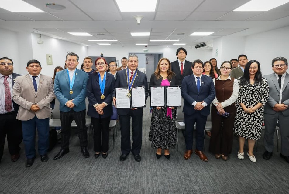 USUARIOS DE PROGRAMAS SOCIALES ACCEDERÁN A ATENCIÓN PSICOLÓGICA GRACIAS A CONVENIO ENTRE EL MIDIS Y EL COLEGIO DE PSICÓLOGOS DEL PERÚ