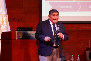 EL PERÚ DEBE DAR EL SALTO DE EXPORTADOR DE MINERALES A PROVEEDOR DE TECNOLOGÍA, SEÑALA RÓMULO MUCHO