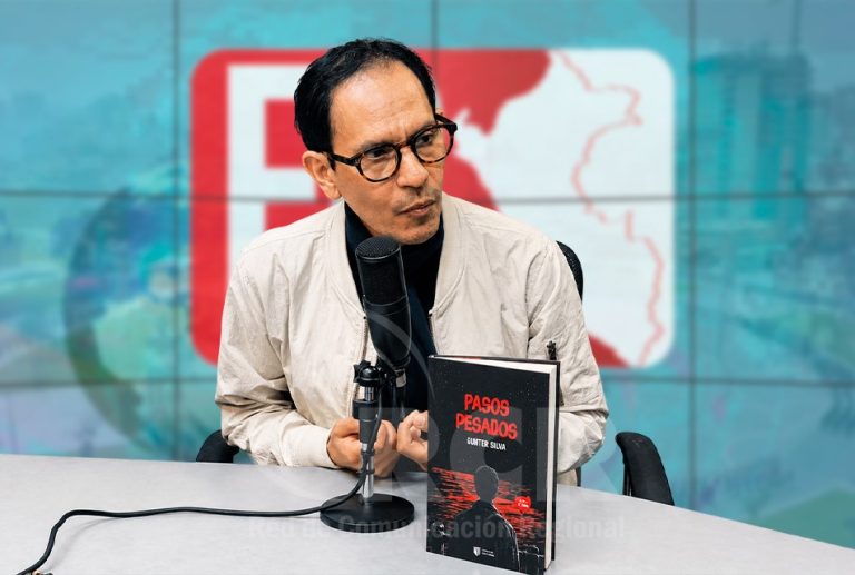 “PASOS PESADOS”, LA NOVELA QUE RETRATA A LA GENERACIÓN MARCADA POR LA VIOLENCIA DEL TERRORISMO EN EL PERÚ, LLEGA A LA FIL 2026