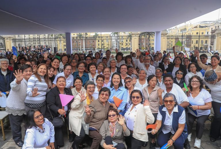 PRESIDENTA KEIKO FUJIMORI ANUNCIA MEJORA DE PENSIONES Y MAYOR ATENCIÓN PARA ADULTOS MAYORES