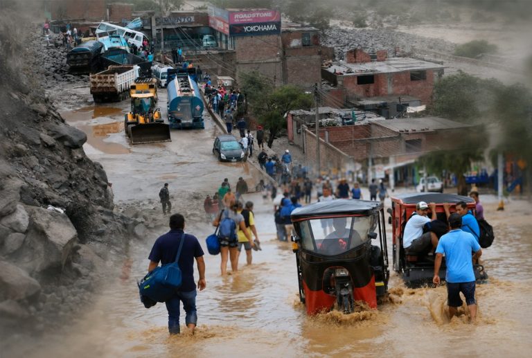 CUESTIONAN INACCIÓN DE GOBIERNOS REGIONALES ANTE EL FENÓMENO EL NIÑO