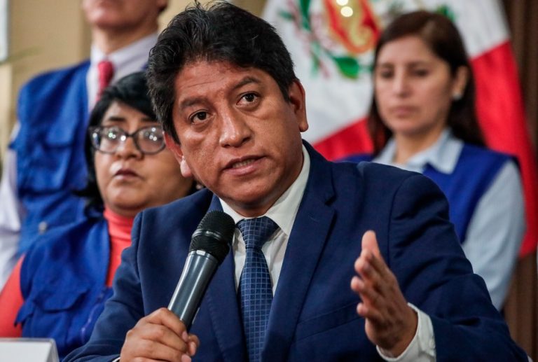 MENCIÓN DEL DEFENSOR DEL PUEBLO SOBRE DISOLUCIÓN DEL CONGRESO ES UNA PROVOCACIÓN