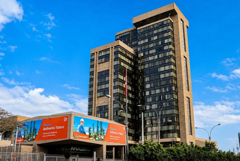 PETROPERÚ MEJORARÁ SU CALIFICACIÓN DE RIESGO CON OLIVER STARK Y PODRÁ REPERFILAR SU DEUDA DE US$ 6.000 MILLONES, AFIRMA EXVICEMINISTRO PEDRO GAMIO