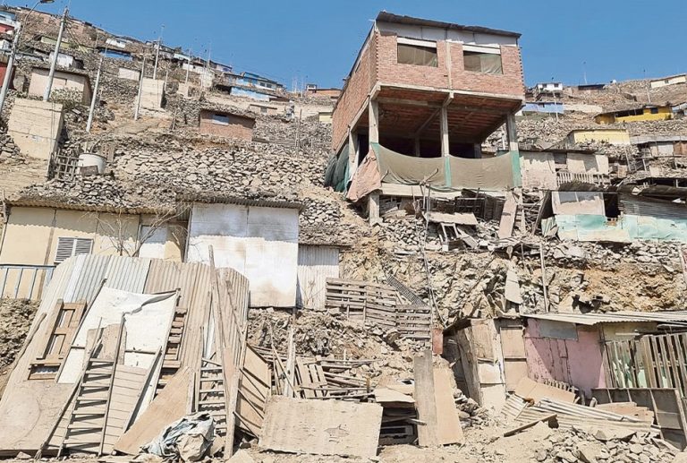 EL 70% DE VIVIENDAS EN PERÚ SE CONSTRUYE DE MANERA INFORMAL: CASONAS ANTIGUAS DE CERCADO DE LIMA Y BARRIOS ALTOS PELIGRAN ANTE UN TERREMOTO, ADVIERTE EL CIP