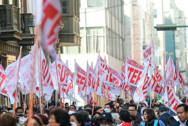 SUTEP ESPERA QUE GOBIERNO CONSIDERE ACUERDOS DE NEGOCIACIÓN COLECTIVA Y DEMANDAS DEL MAGISTERIO EN PRESUPUESTO NACIONAL